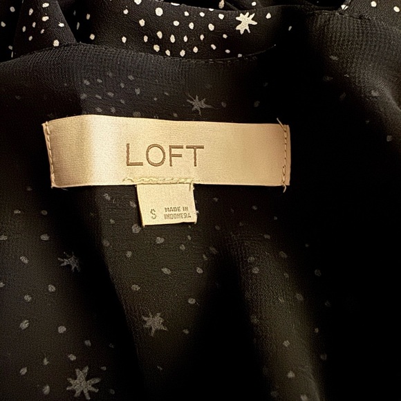 LOFT Starry Strap V-Neck Cami, Size Small, black star print, chiffon sleeveless - Picture 10 of 11
